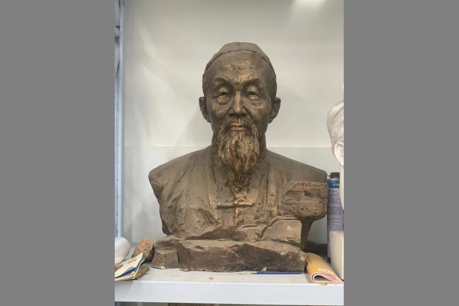 孙（儆）井澄塑像（江苏南通）