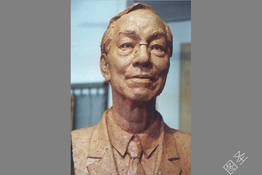 澳门书画家林近塑像（澳门）